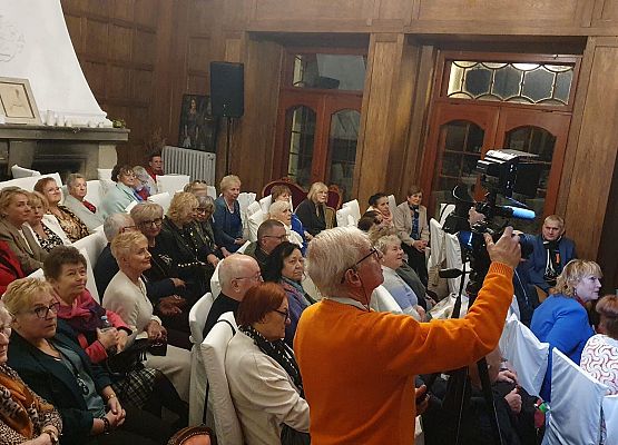 Grafika 3: 22.11.24 GALA W GRĄBKOWIE