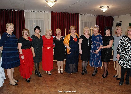 Grafika 1: 08.02.2025 Lębork. II Bal Seniorów w restauracji Arkadzie.