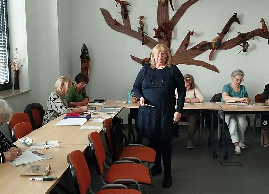 Grafika 2: Lęborski Uniwersytet Trzeciego Wieku w Redzie