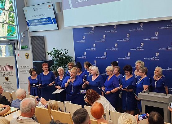 Grafika 13: Gdańska Akademia Medyczna Nauk Stosowanych