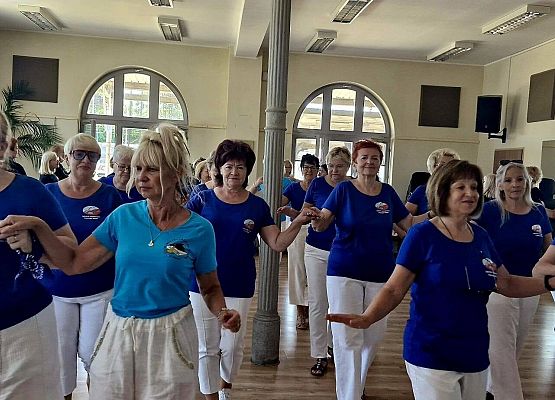 Grafika 13: 25 lat Lęborskiego Uniwersytetu Trzeciego Wieku
