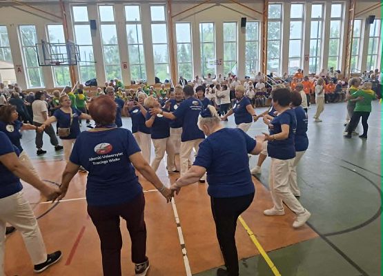 Grafika 8: III Olimpiada Sportowa w Cewicach